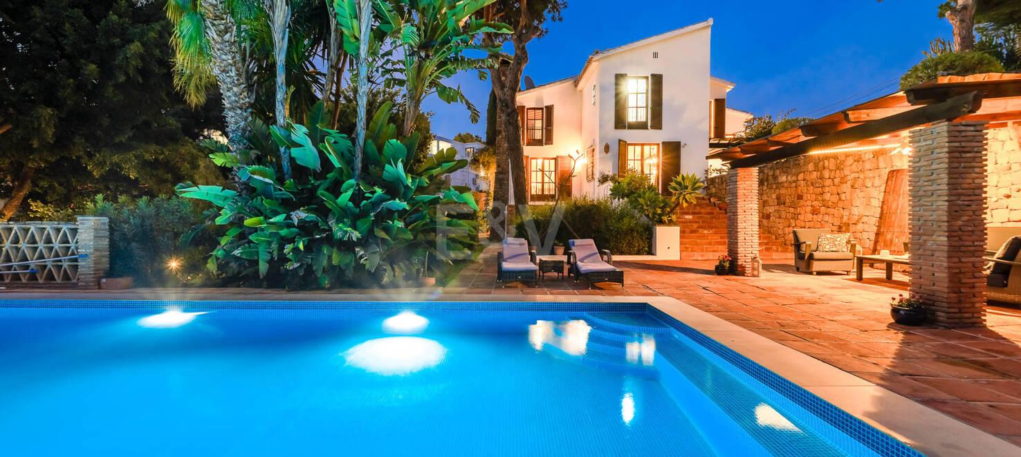 Elviria Traditional Andalucian Family Home with sea views