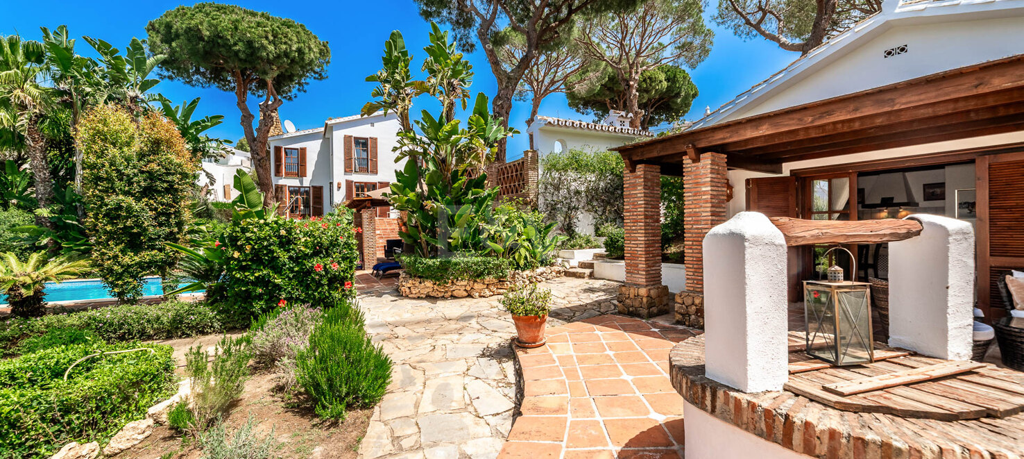Villa à vendre en Elviria, Marbella Est