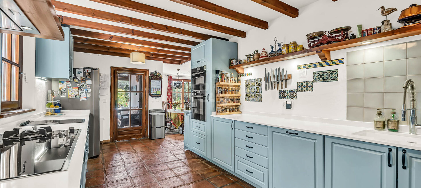 Villa à vendre en Elviria, Marbella Est