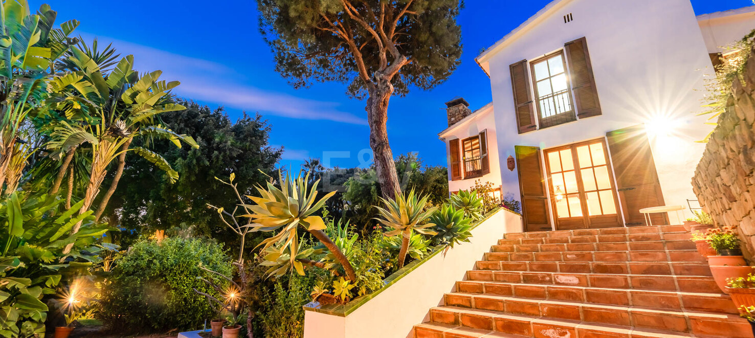 Elviria Traditional Andalucian Family Home