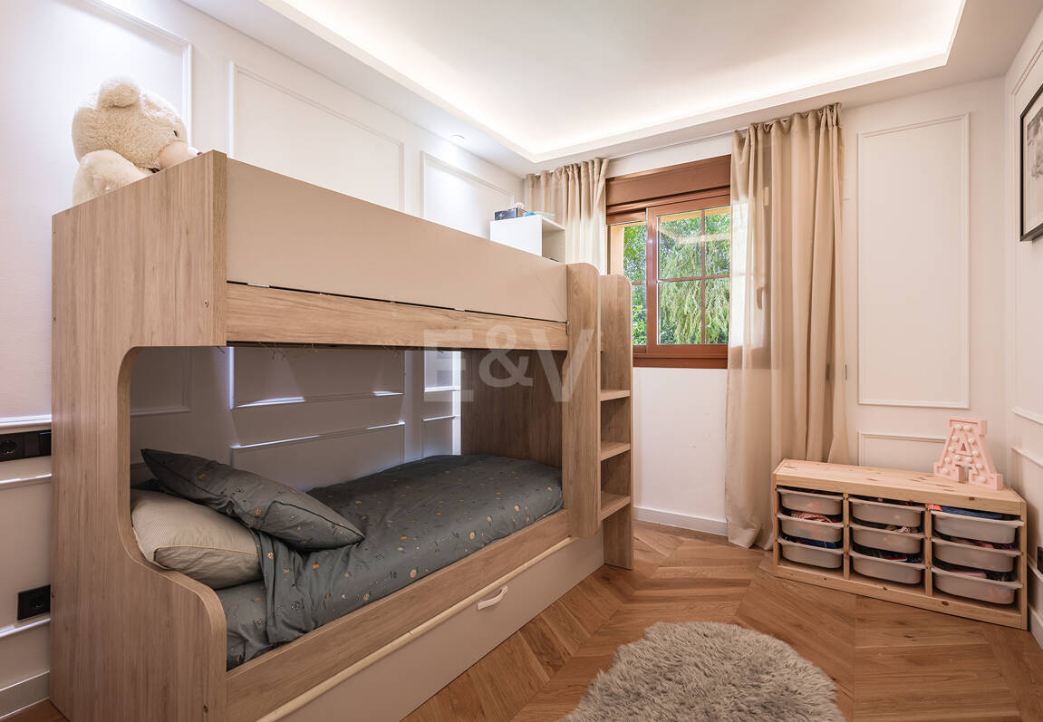 Garden Lägenhet i Gated Community med Resort-Style Amenities