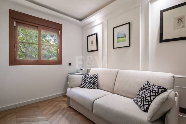 Garden Lägenhet i Gated Community med Resort-Style Amenities