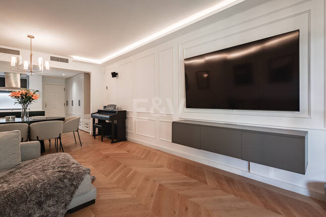 Garden Lägenhet i Gated Community med Resort-Style Amenities