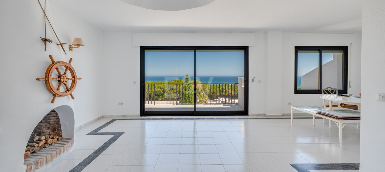 Renovation Project with Unobstructed Sea Views