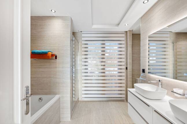 Exklusiv villa med utsikt över Los Naranjos Golfbana