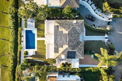 Exklusiv villa med utsikt över Los Naranjos Golfbana