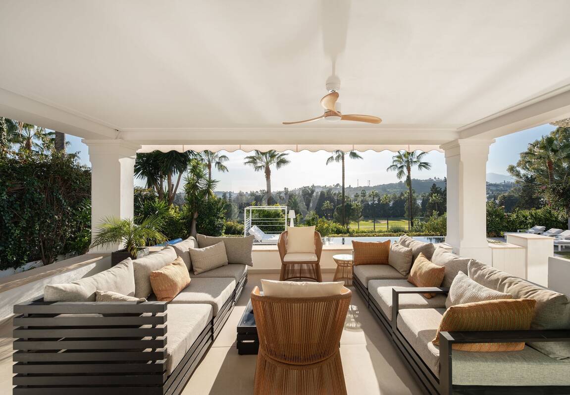 Exklusiv villa med utsikt över Los Naranjos Golfbana