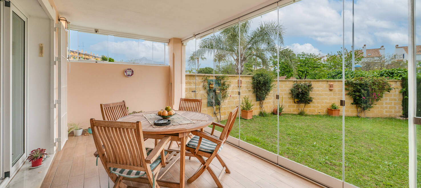 Semi-detached Villa Close to the Beach and Amenities