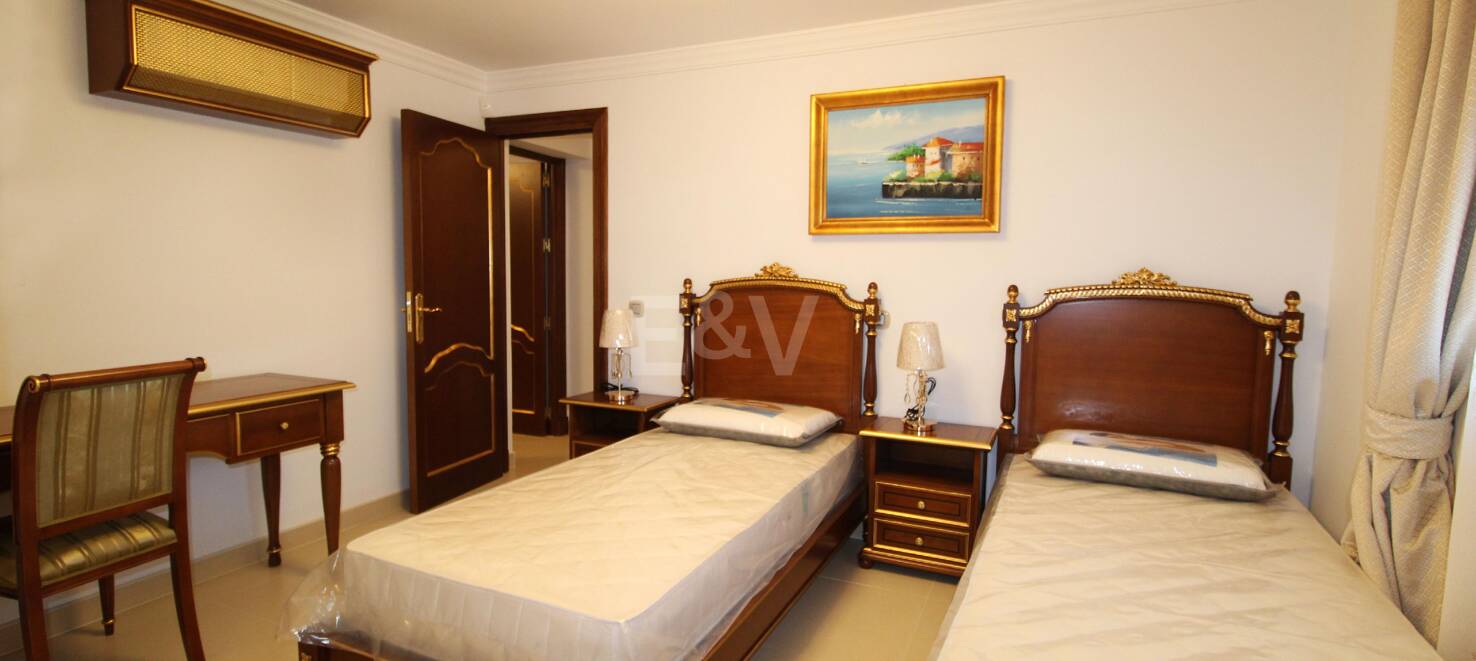 Large Estate Just 300 Meters from the Sea