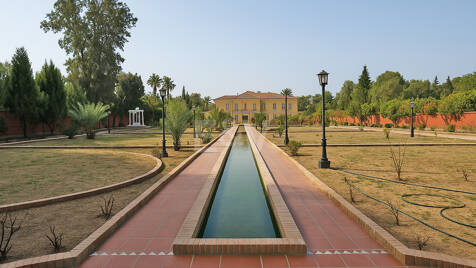 Gran finca a solo 300 metros del mar