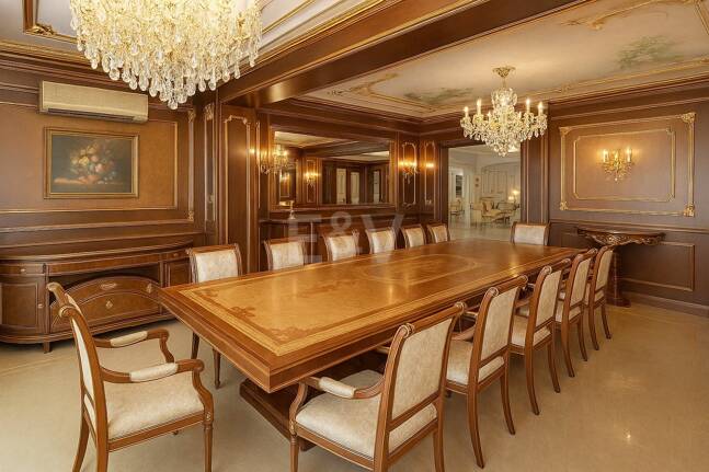 Large Estate Just 300 Meters from the Sea