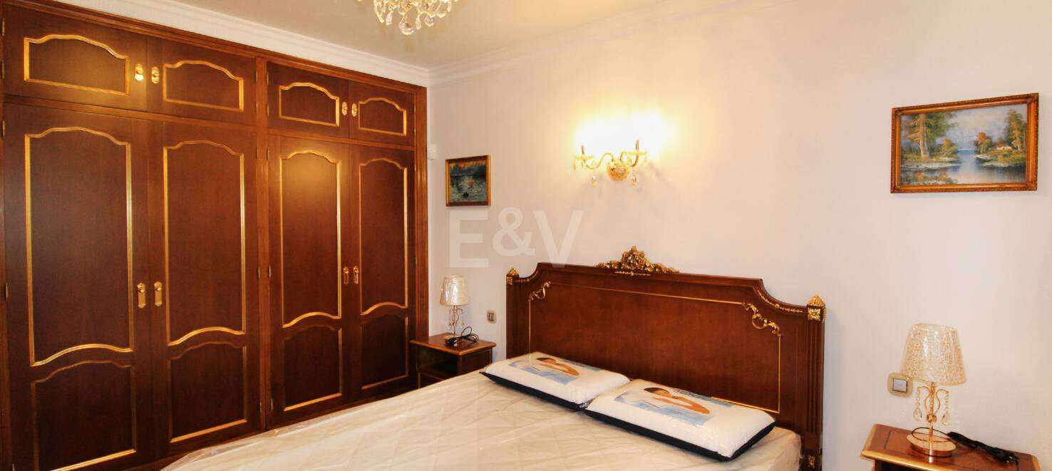 Large Estate Just 300 Meters from the Sea