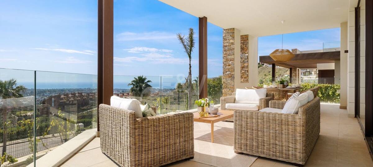 Modern lyxvilla med panoramautsikt över havet i La Alqueria