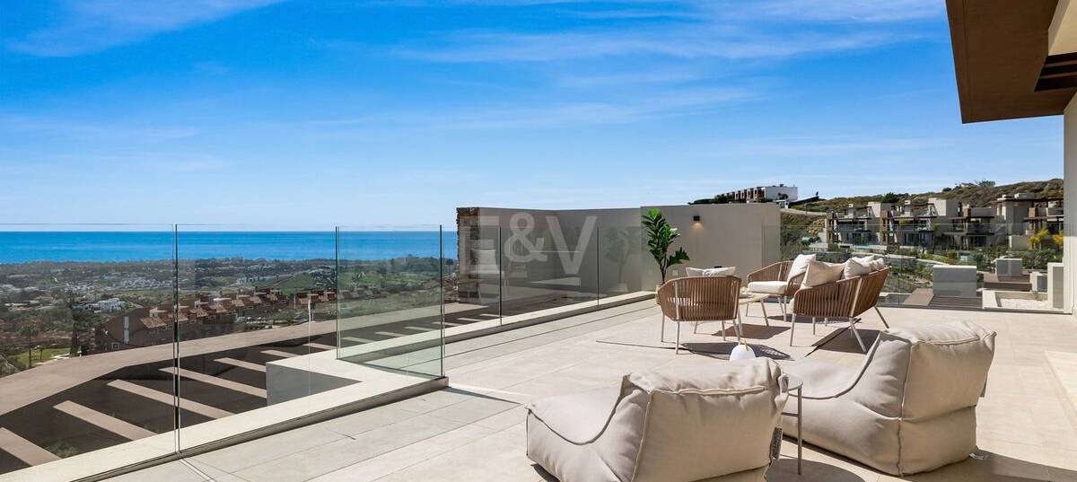 Modern lyxvilla med panoramautsikt över havet i La Alqueria
