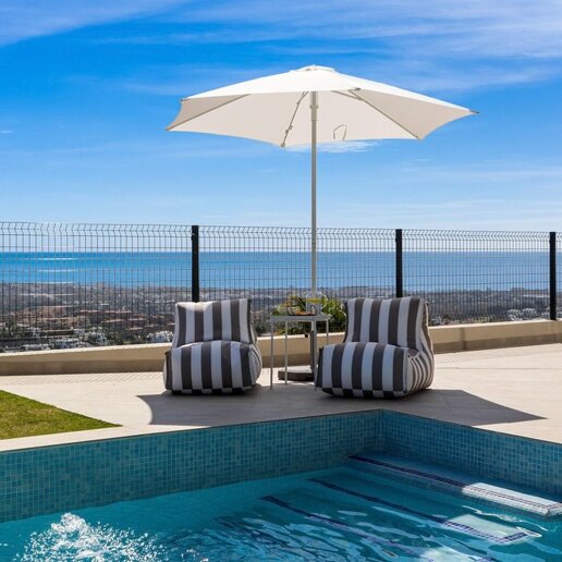 Modern lyxvilla med panoramautsikt över havet i La Alqueria