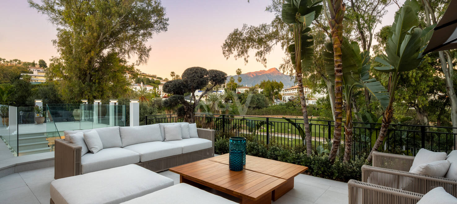 Prestigious Villa with Exceptional Golf Views in La Quinta