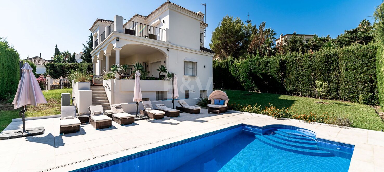 Villa à vendre en Nueva Andalucia, Marbella (Toutes les zones)