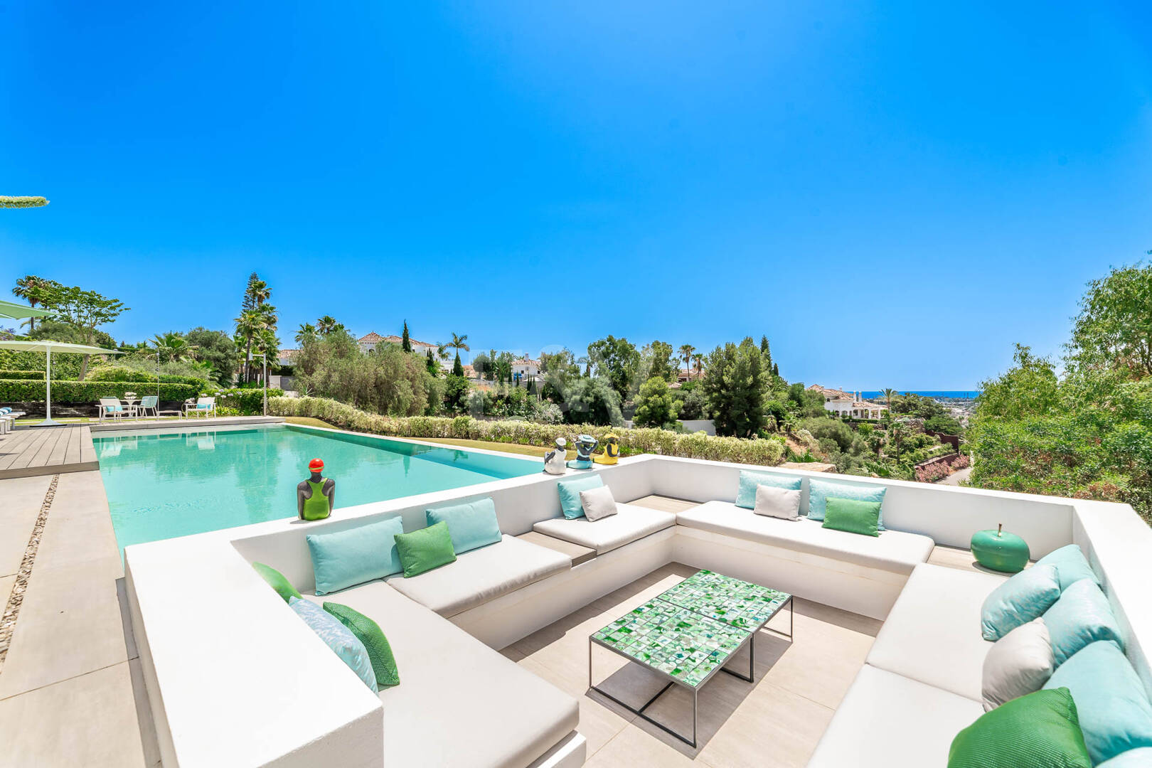 Contemporary Villa with Panoramic Sea & Mountain Views