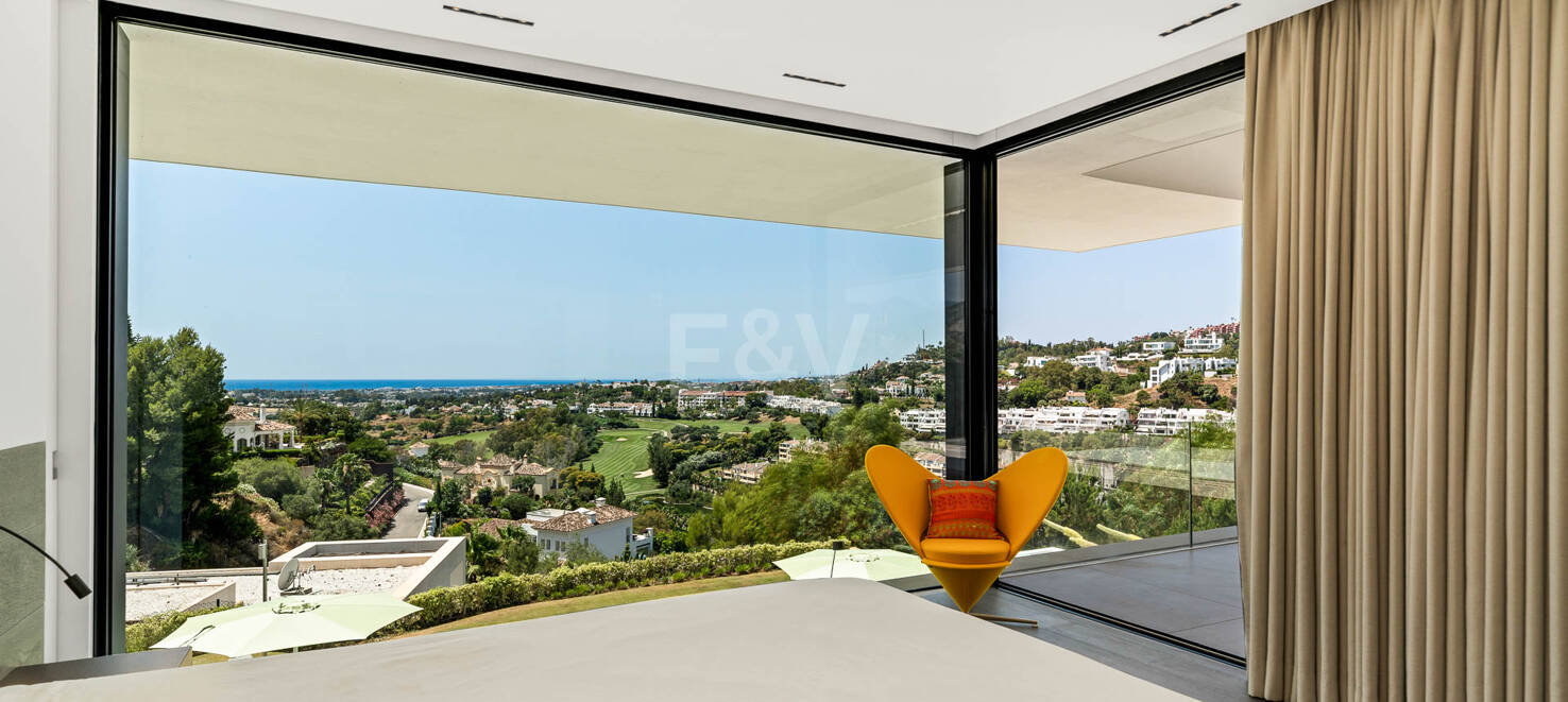 Współczesna Willa z Morzem Panoramicznym i Górą Widok