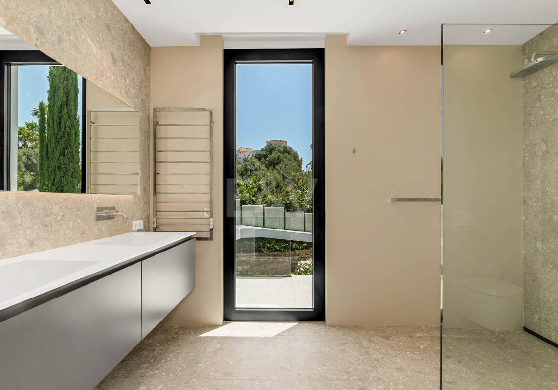 Villa contemporánea con vistas panorámicas al mar y a la montaña en Vega del Colorado, La Quinta