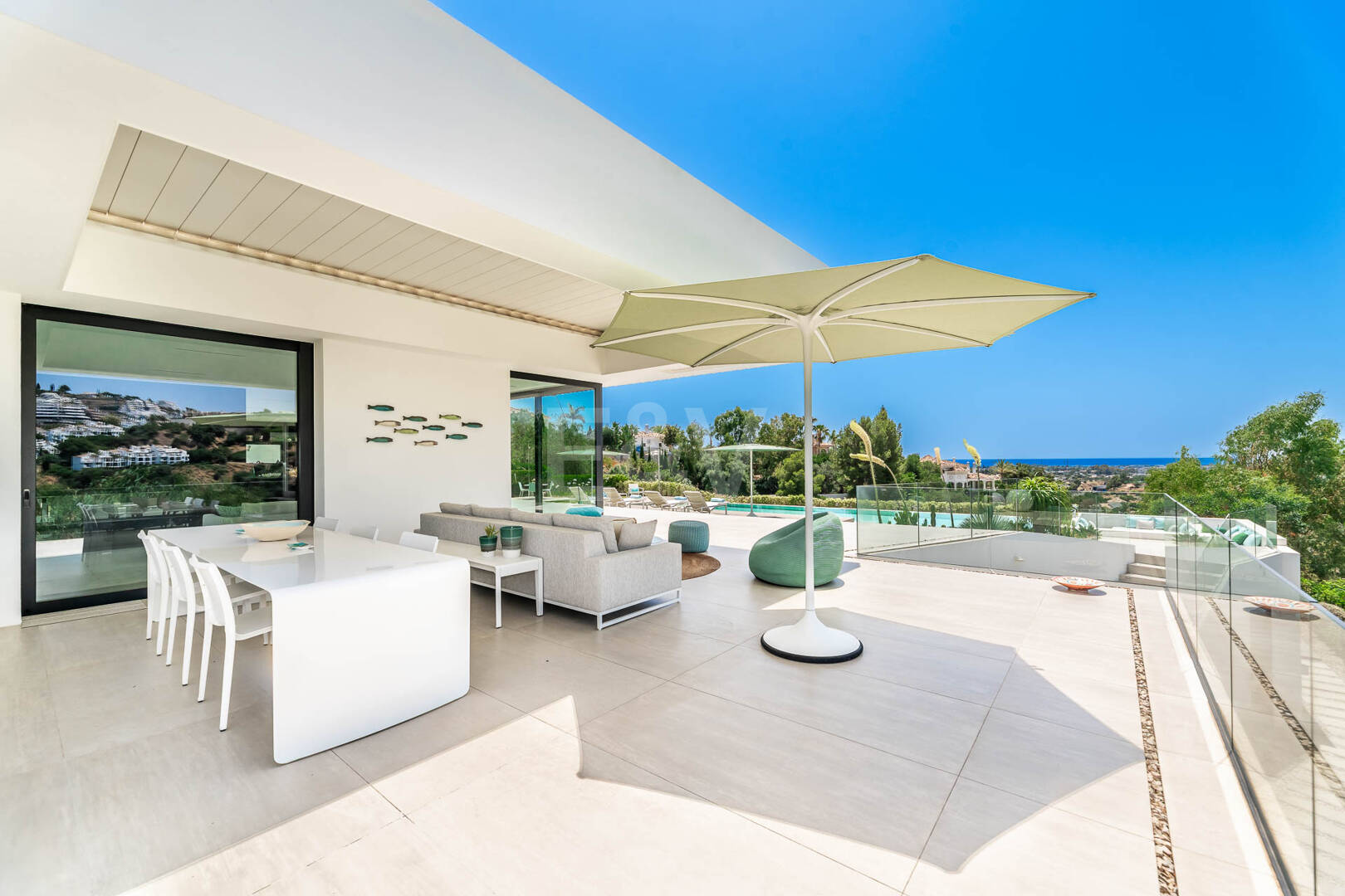 Contemporary Villa with Panoramic Sea & Mountain Views