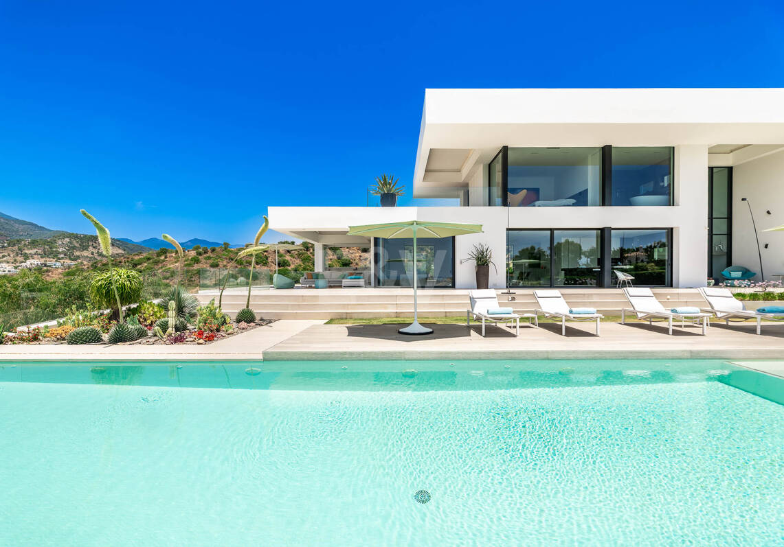 Villa contemporánea con vistas panorámicas al mar y a la montaña en Vega del Colorado, La Quinta