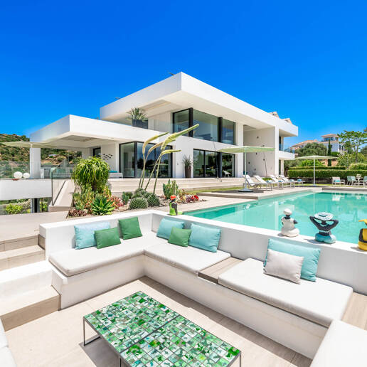 Współczesna Willa z Morzem Panoramicznym i Górą Widok