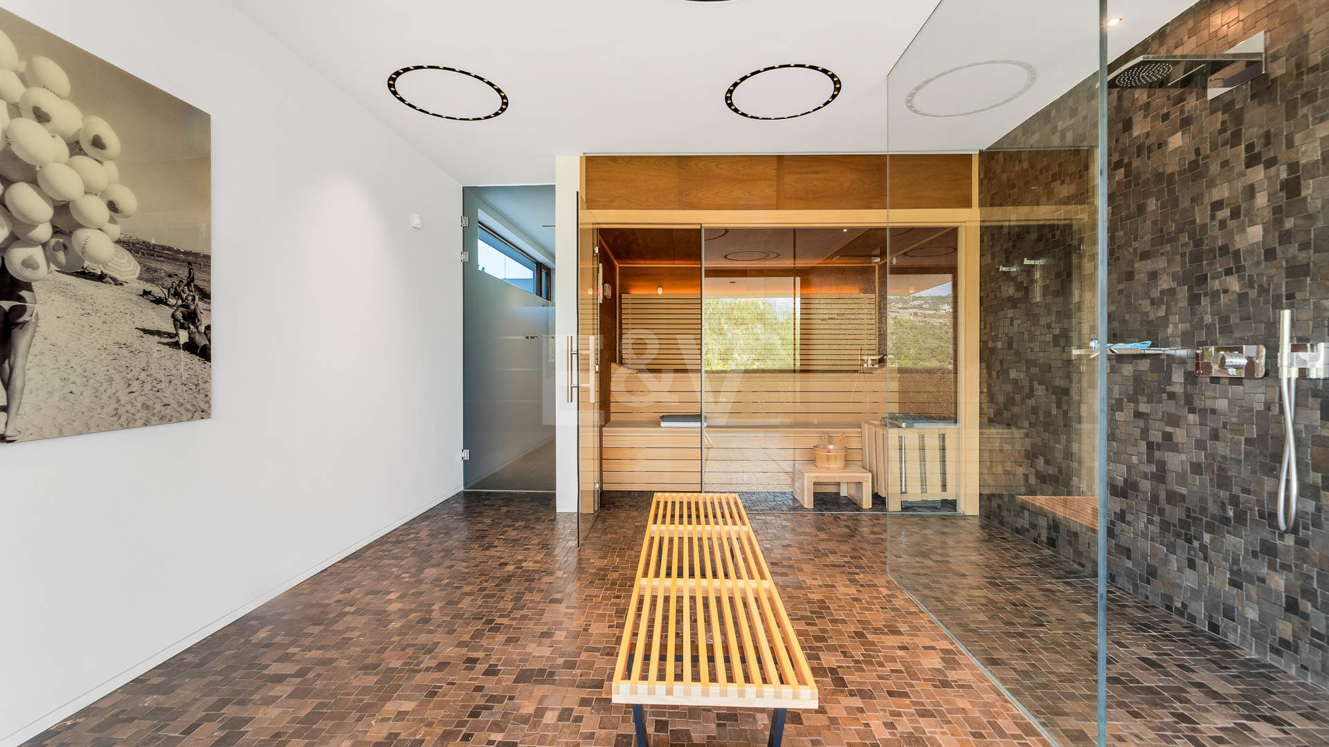 Contemporary Villa with Panoramic Sea & Mountain Views