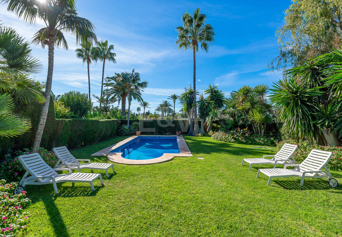 Radhus att hyra i Guadalmina Baja, San Pedro de Alcantara