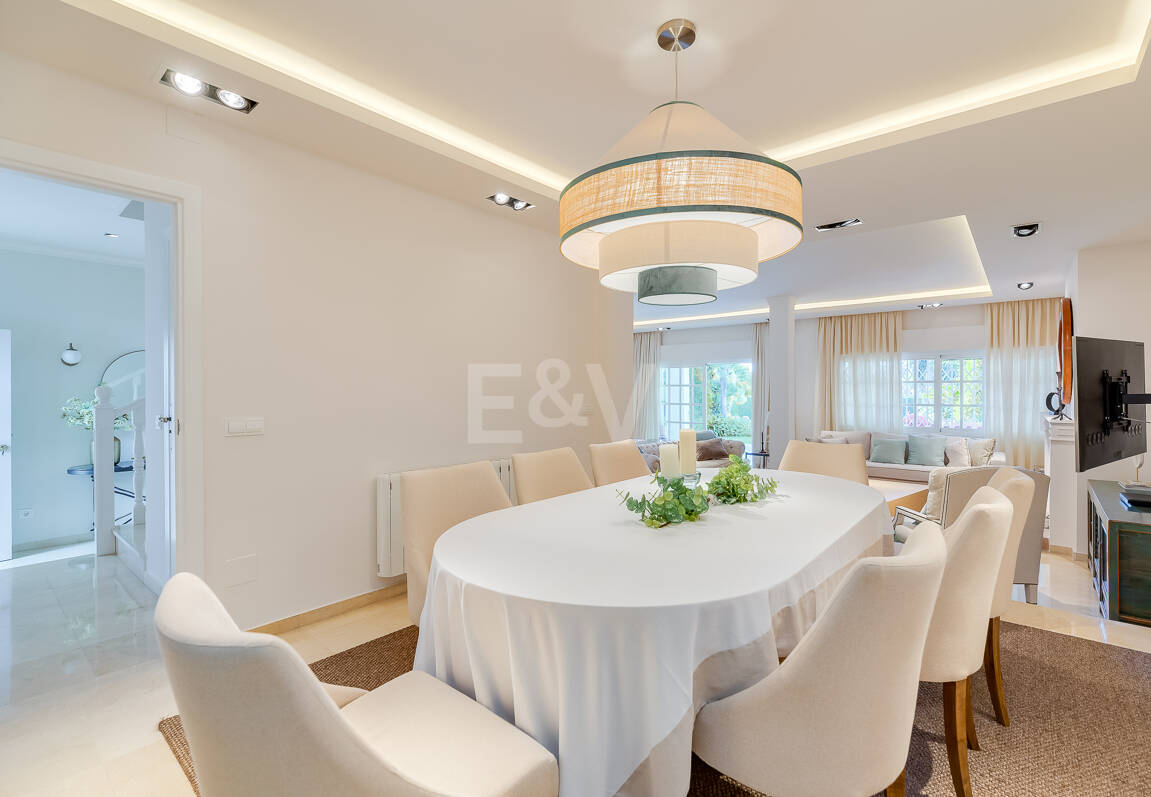 Radhus att hyra i Guadalmina Baja, San Pedro de Alcantara