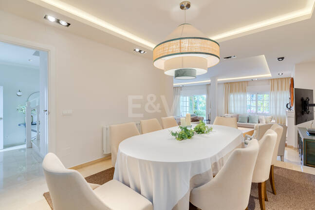 Radhus att hyra i Guadalmina Baja, San Pedro de Alcantara