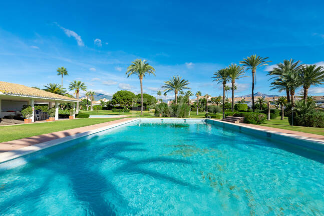 Radhus att hyra i Guadalmina Baja, San Pedro de Alcantara