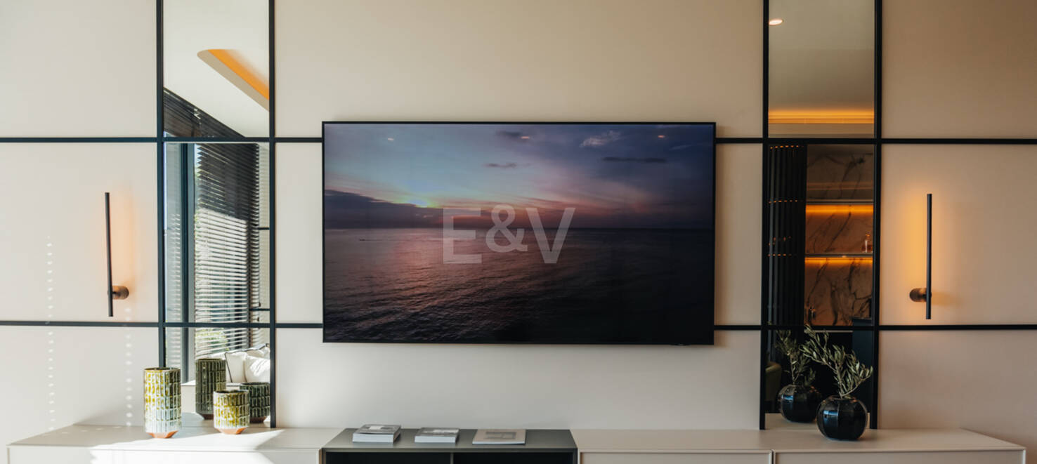Arkitekturlyx med panoramautsikt över havet i La Quinta