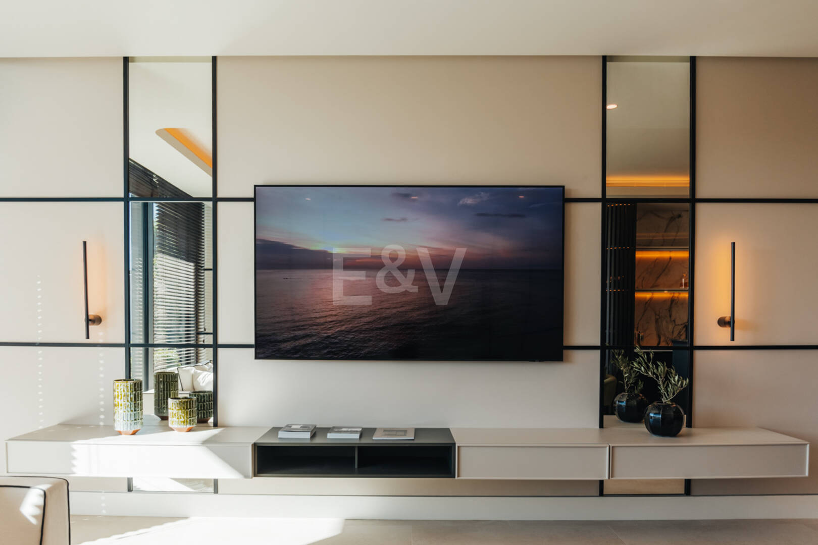 Arkitekturlyx med panoramautsikt över havet i La Quinta