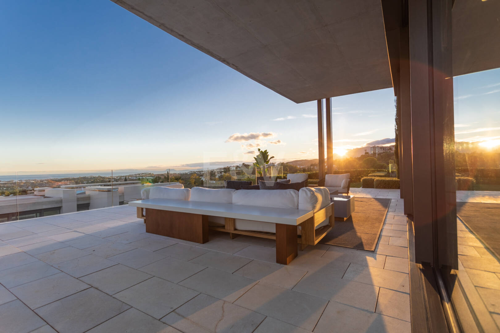 Luxe architectural avec vue panoramique sur la mer à La Quinta