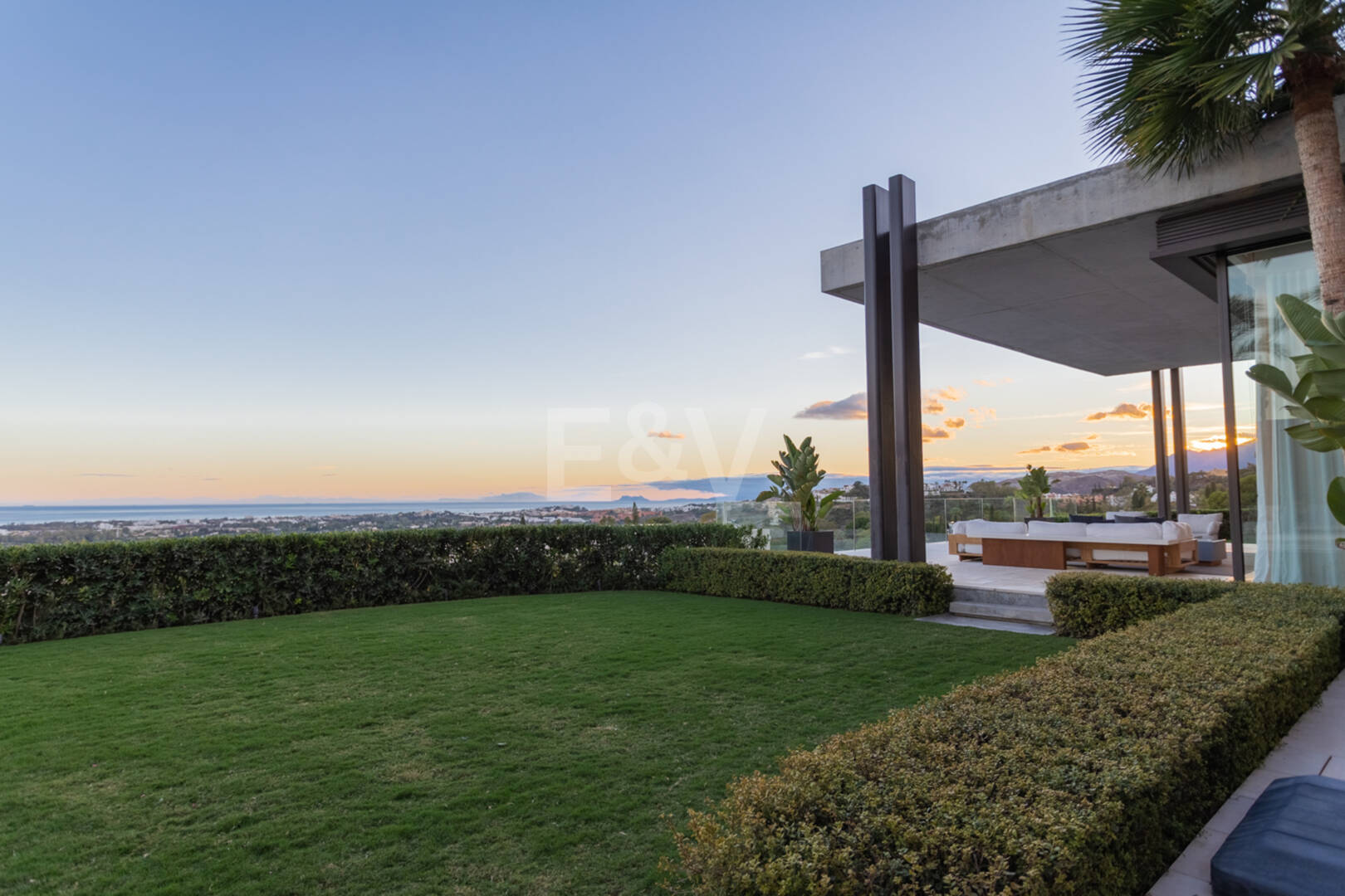 Luxe architectural avec vue panoramique sur la mer à La Quinta