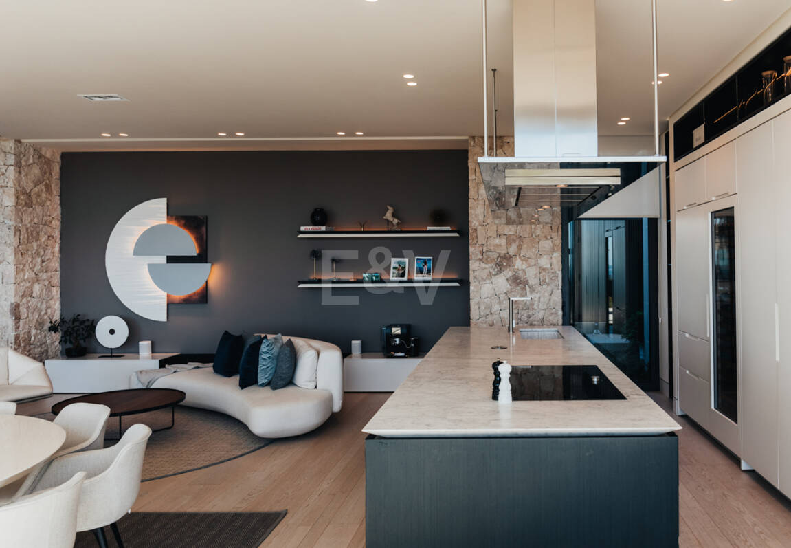 Arkitekturlyx med panoramautsikt över havet i La Quinta