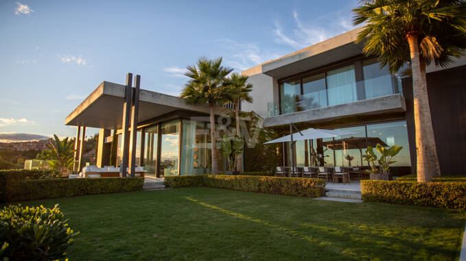 Luxe architectural avec vue panoramique sur la mer à La Quinta