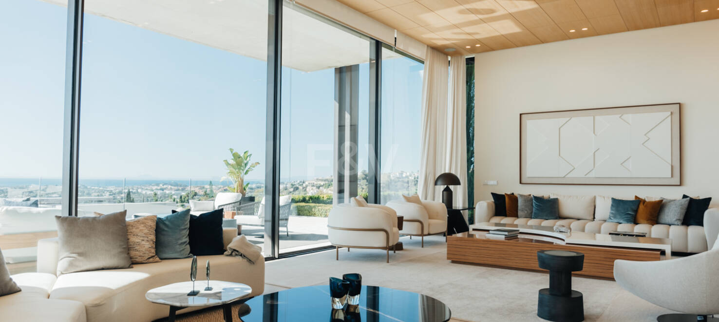Arkitekturlyx med panoramautsikt över havet i La Quinta