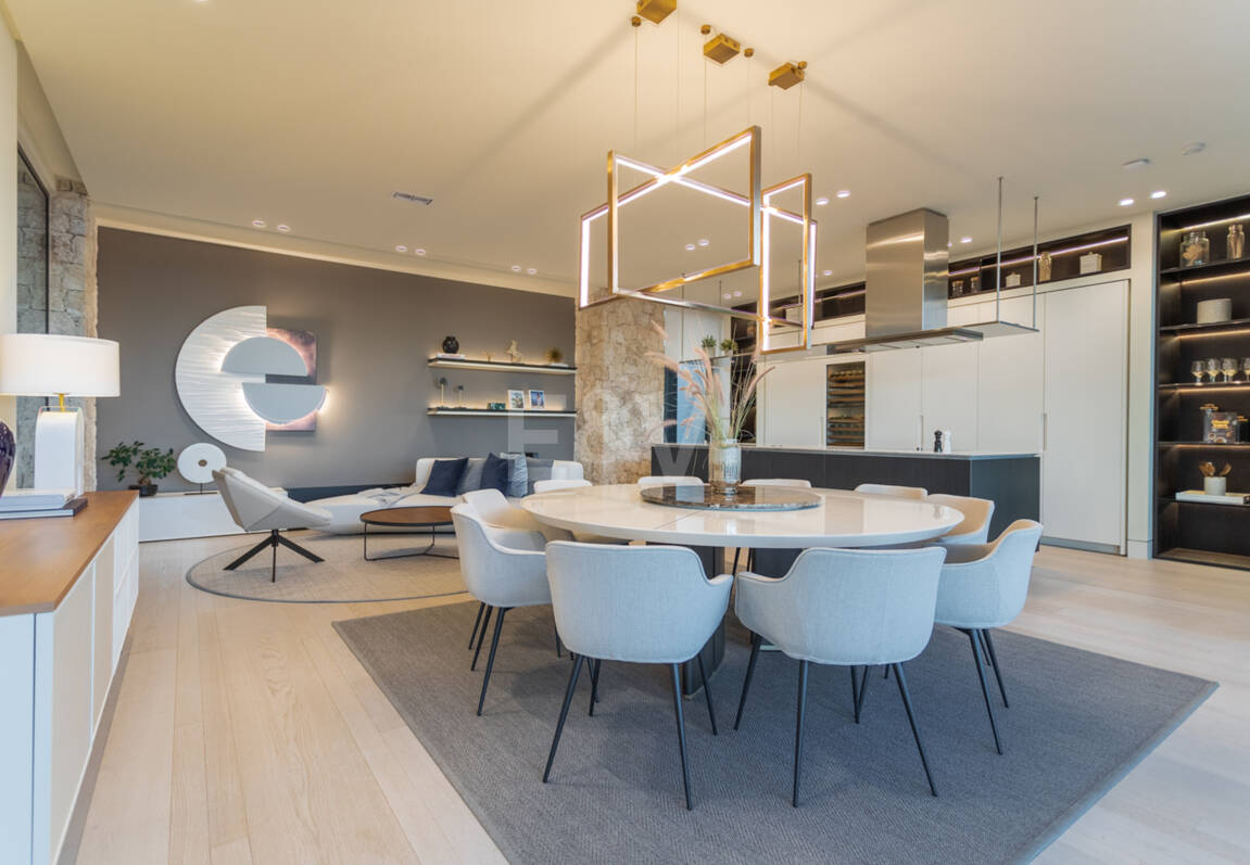 Arkitekturlyx med panoramautsikt över havet i La Quinta