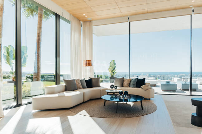 Arkitekturlyx med panoramautsikt över havet i La Quinta