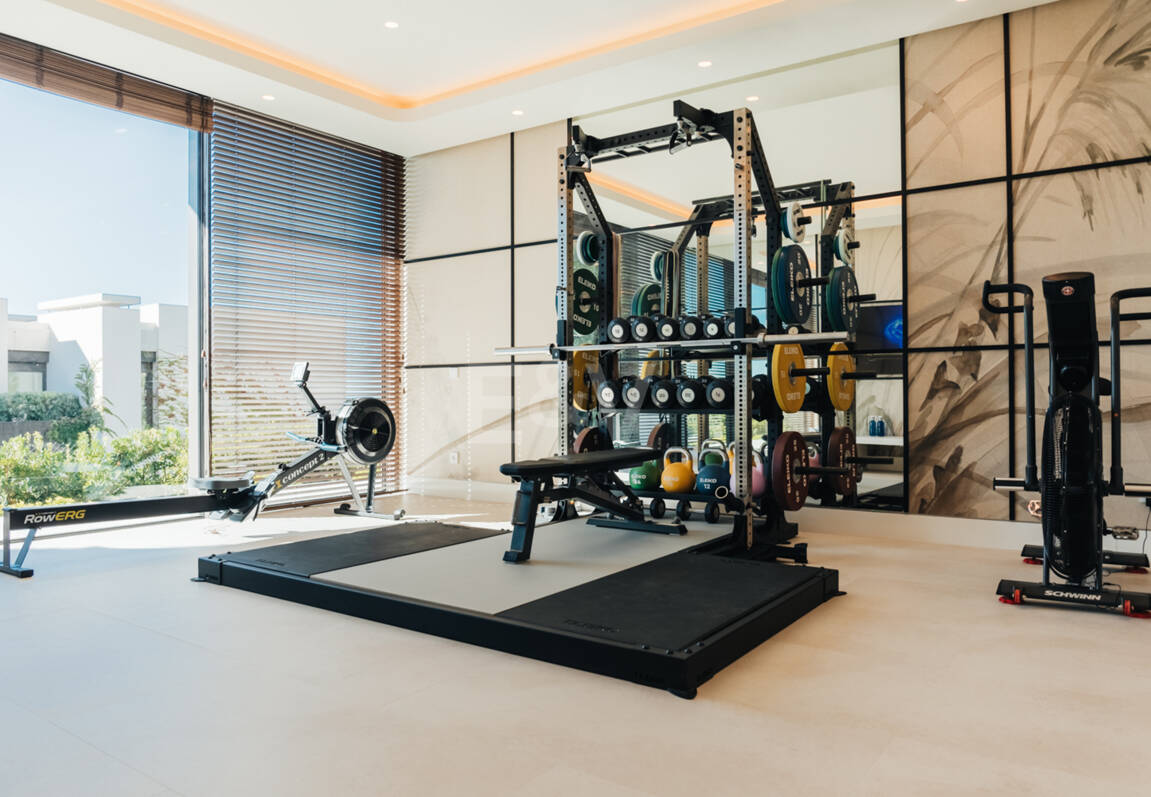 Arkitekturlyx med panoramautsikt över havet i La Quinta