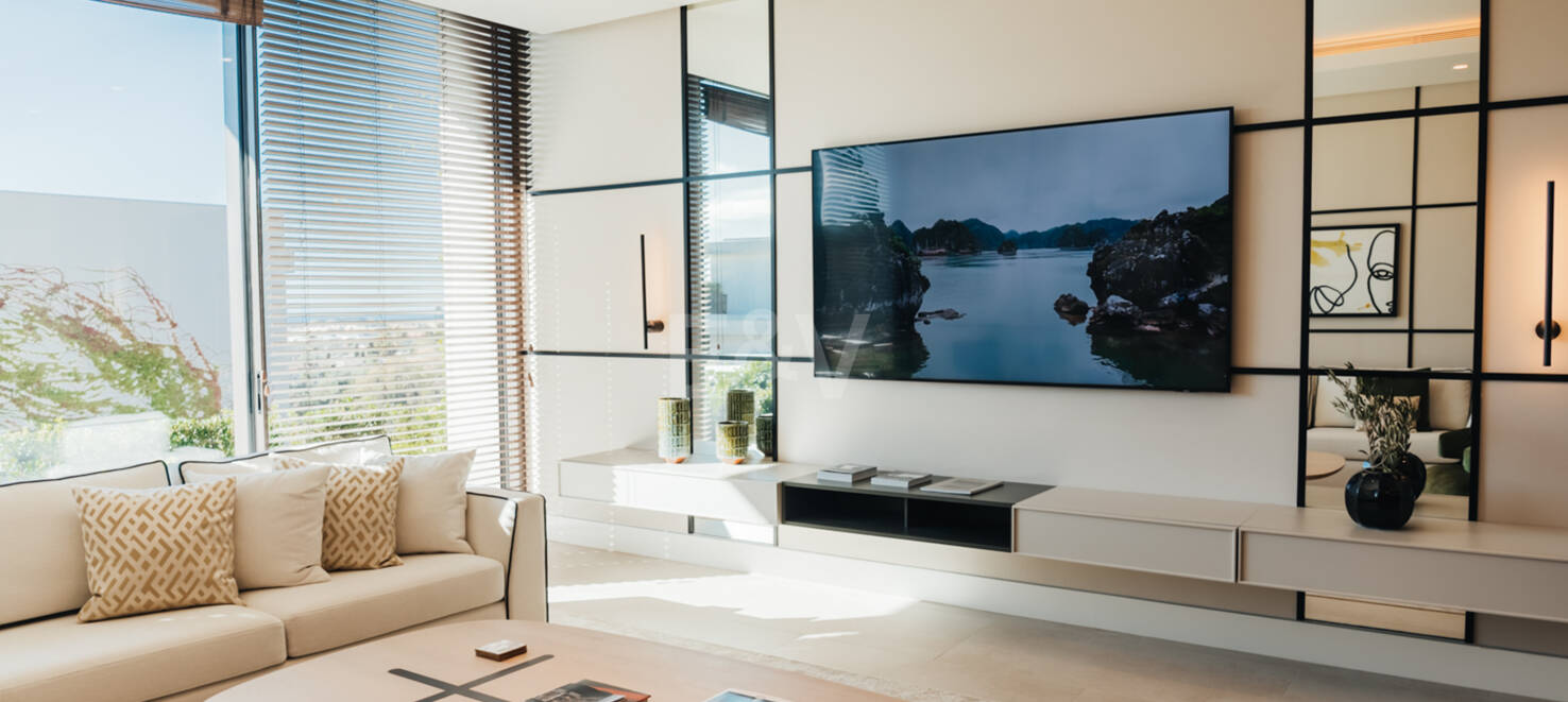 Arkitekturlyx med panoramautsikt över havet i La Quinta