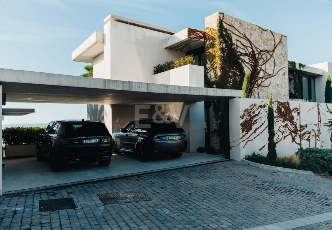 Arkitekturlyx med panoramautsikt över havet i La Quinta