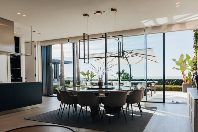 Arkitekturlyx med panoramautsikt över havet i La Quinta