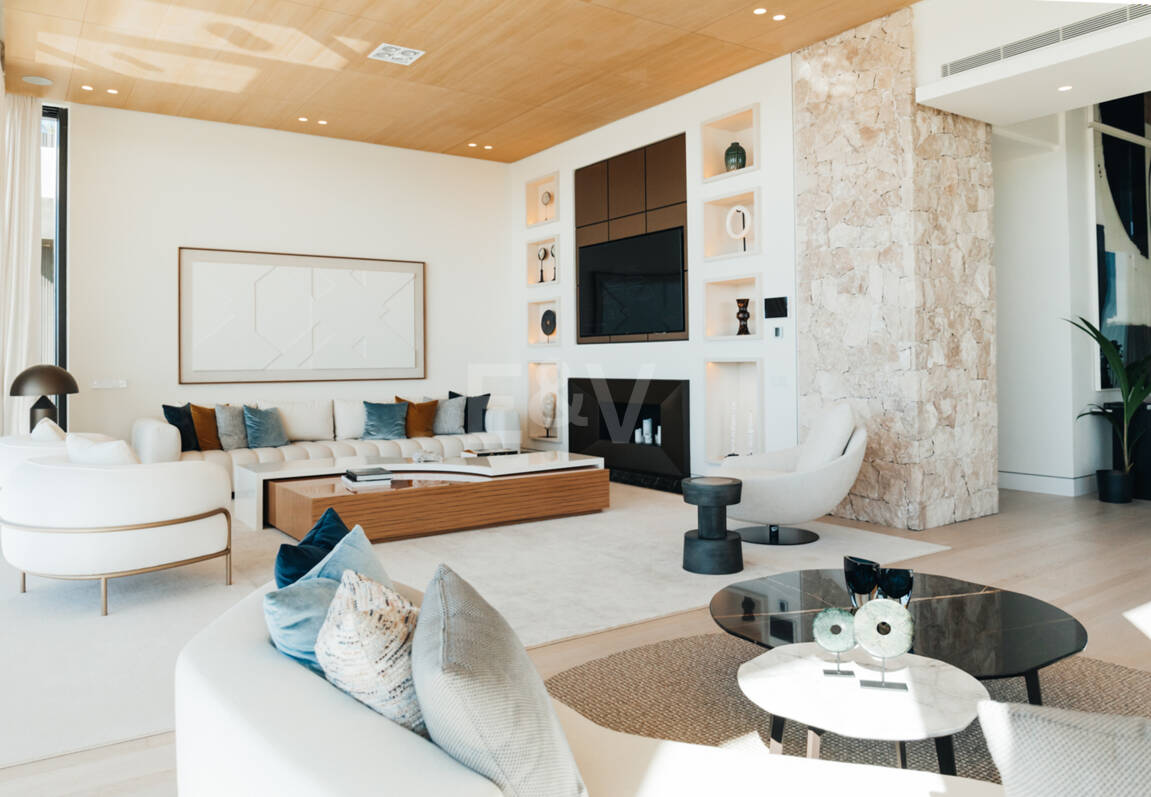 Arkitekturlyx med panoramautsikt över havet i La Quinta