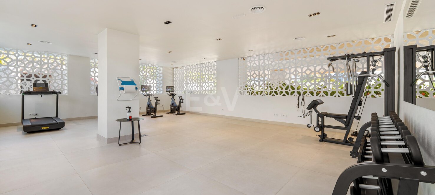 Apartament na parterze do wynajęcia w Marbella Golden Mile, Marbella (Wszystkie obszary)