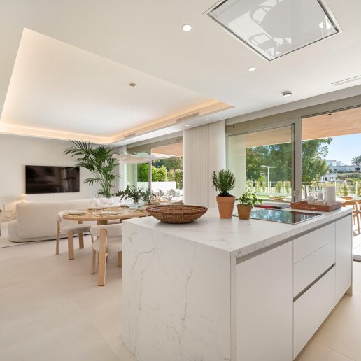 Apartament na parterze do wynajęcia w Marbella Golden Mile, Marbella (Wszystkie obszary)