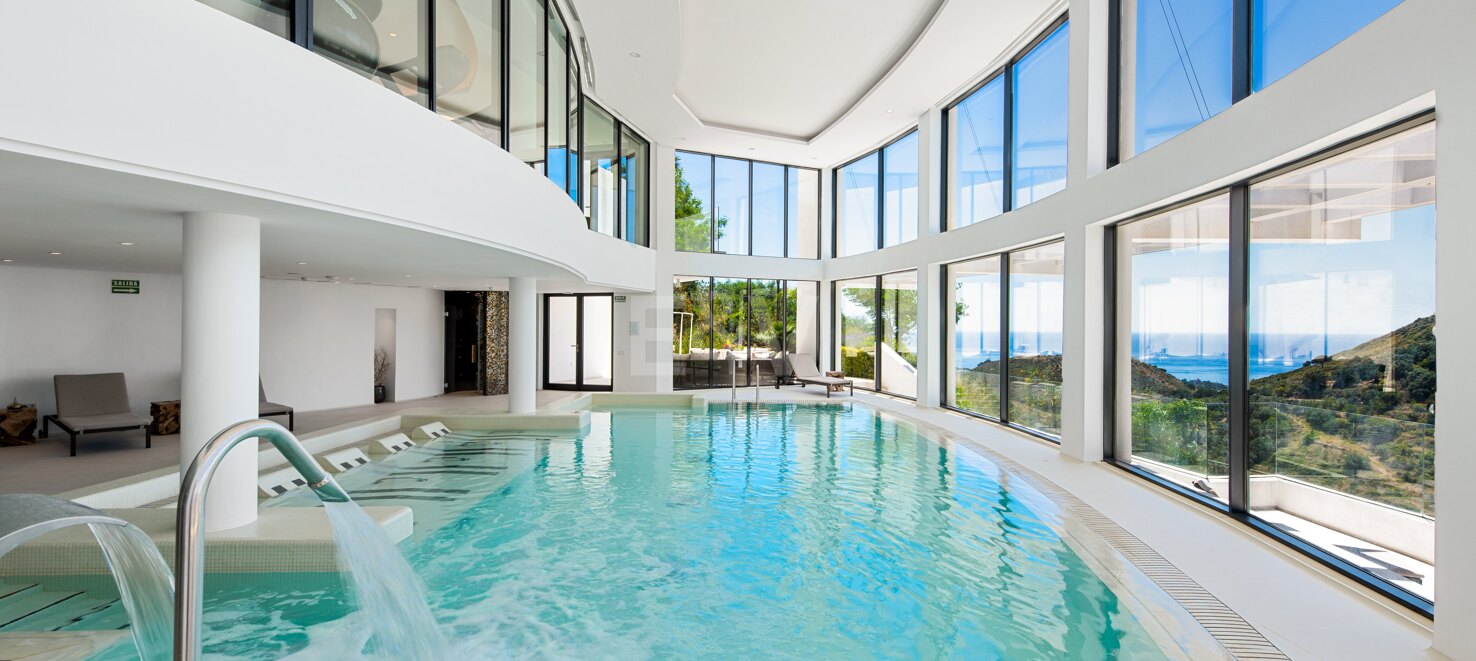 Stylish Apartment with Panoramic Sea & Mountain Views in Palo Alto