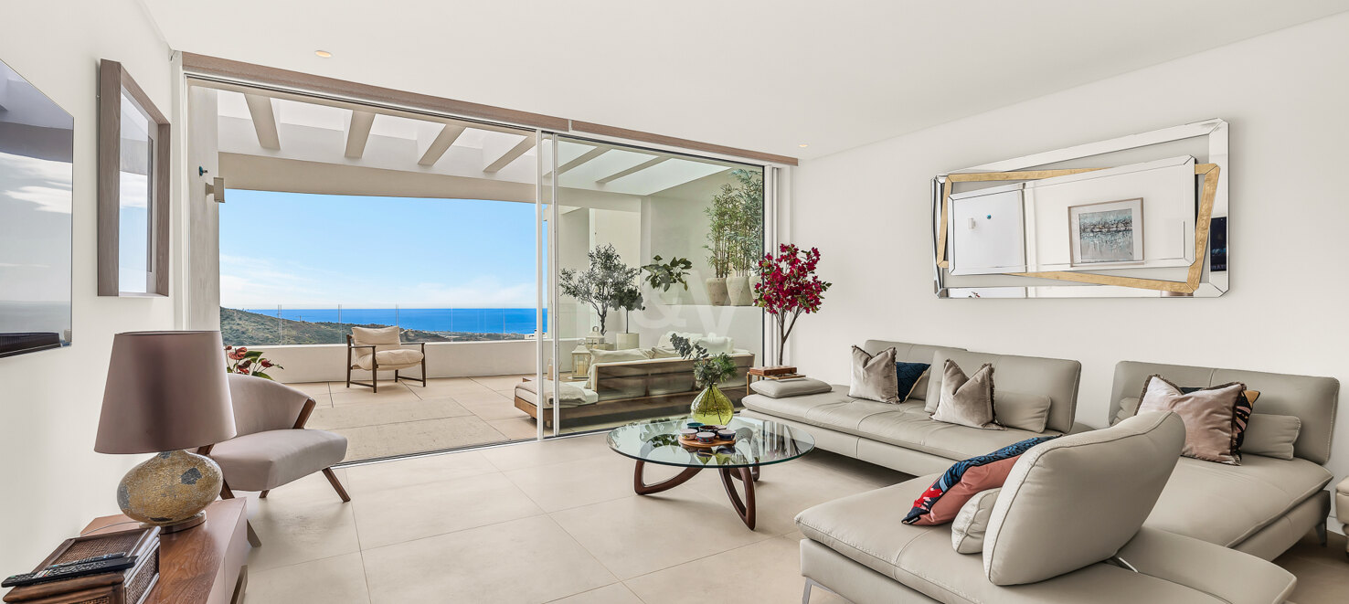 Stylish Apartment with Panoramic Sea & Mountain Views in Palo Alto
